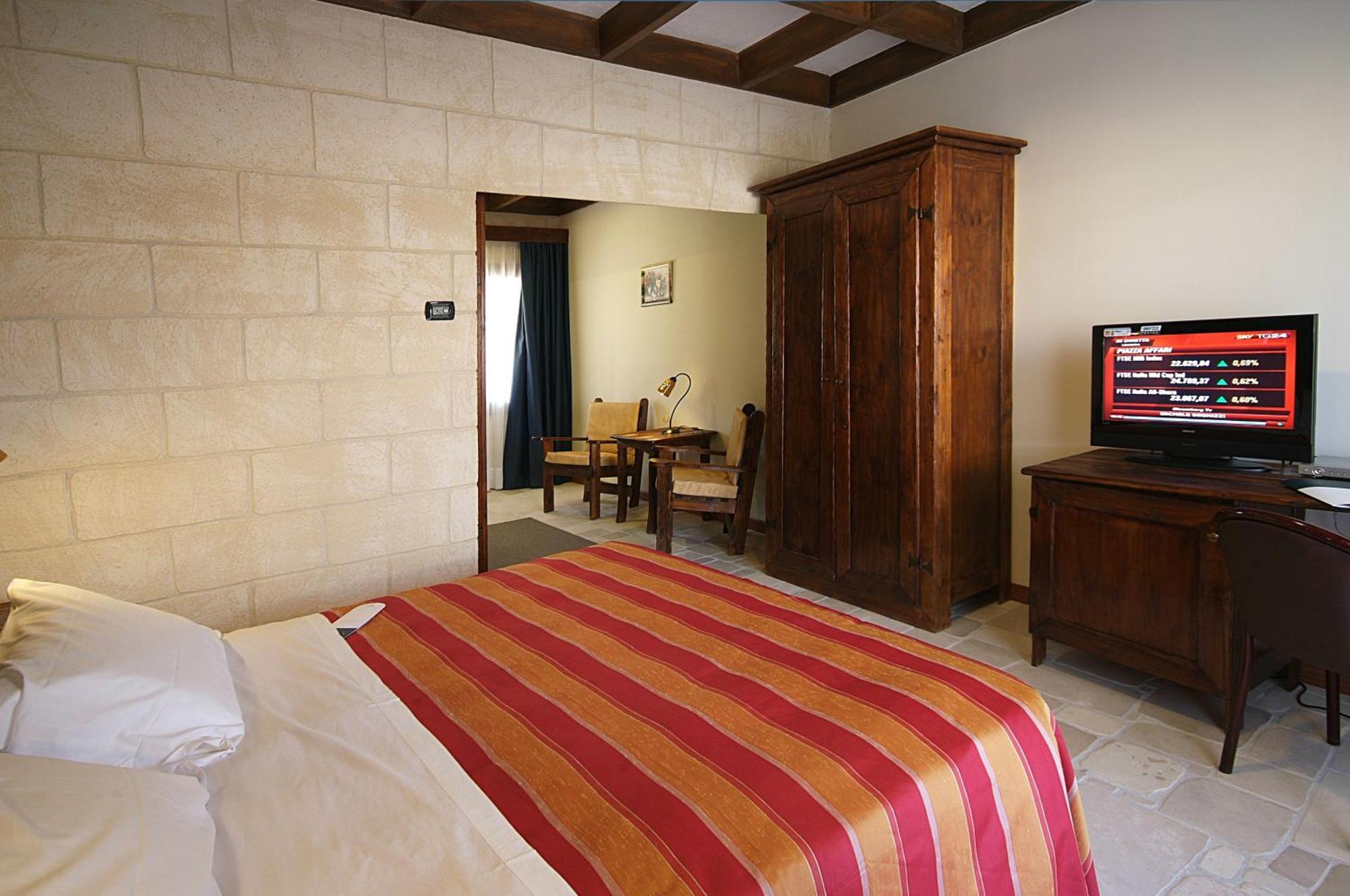 UNAHOTELS Regina Bari Torre A Mare Esterno foto
