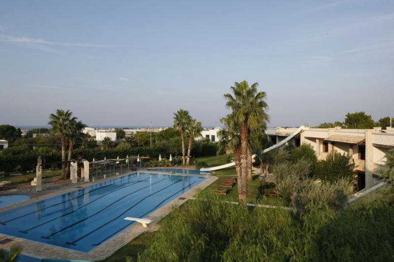 UNAHOTELS Regina Bari Torre A Mare Esterno foto