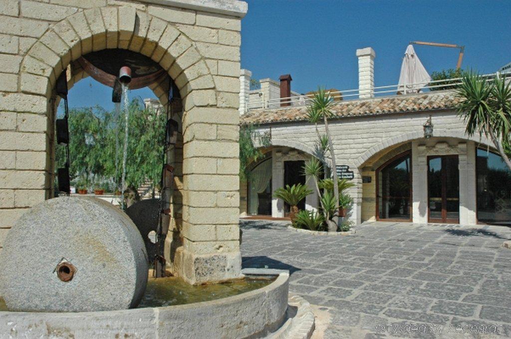 UNAHOTELS Regina Bari Torre A Mare Esterno foto